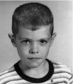 Keith Wayne, Estils youngest son